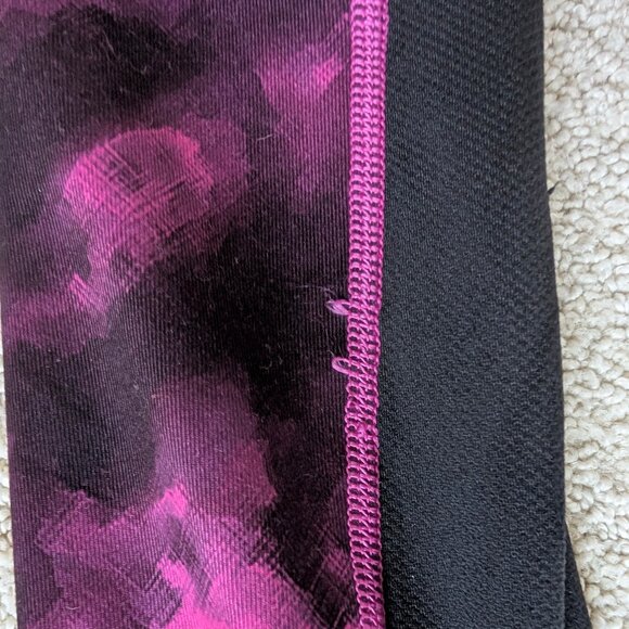 EUC Lululemon Daily Practice Jacket Blooming Pixie Raspberry Black Women's 8 run - Picture 14 of 14